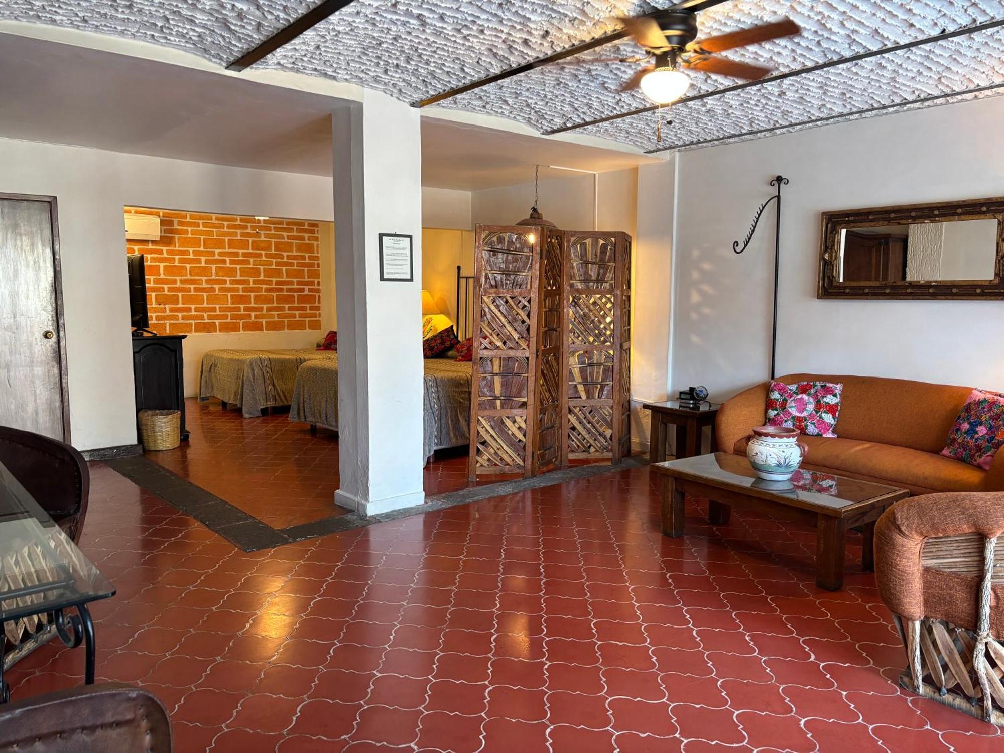 Quinta Don Jose Boutique Hotel Tlaquepaque Chambre photo